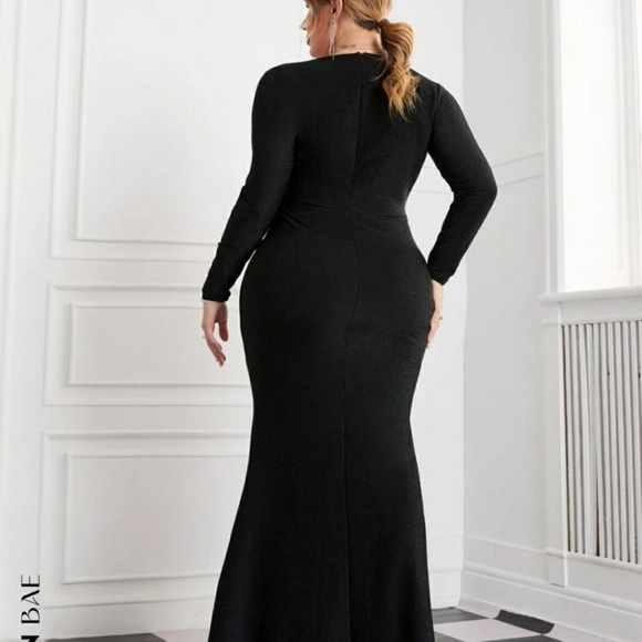 SOLD - Picture 4 of 6